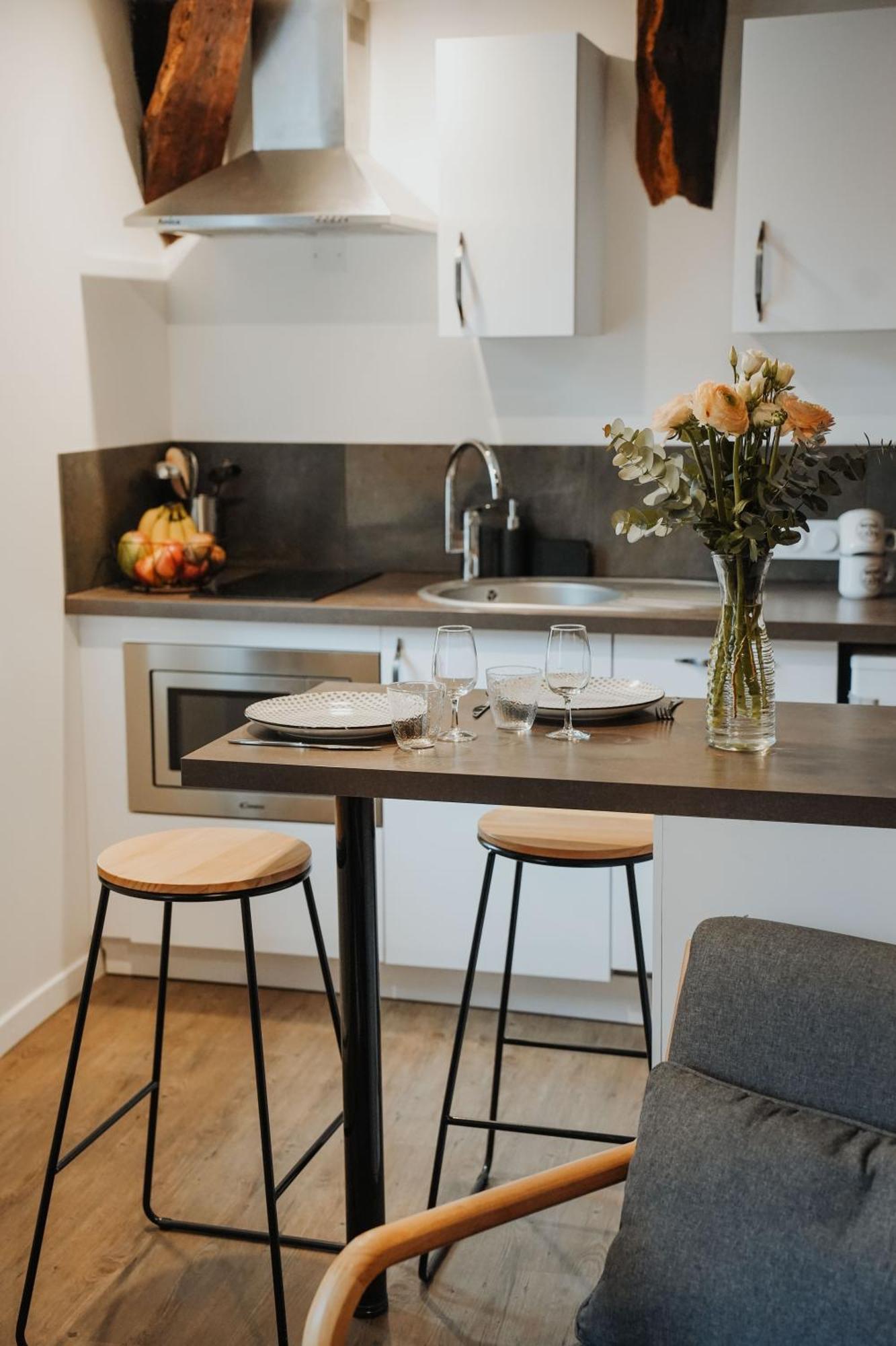 -les Petits Ga!llards- 3 A Themes Apartment Brive-la-Gaillarde