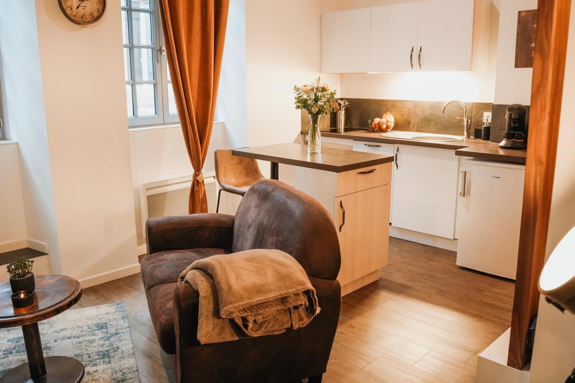 Apartment -les Petits Ga!llards- 3 A Themes Brive-la-Gaillarde