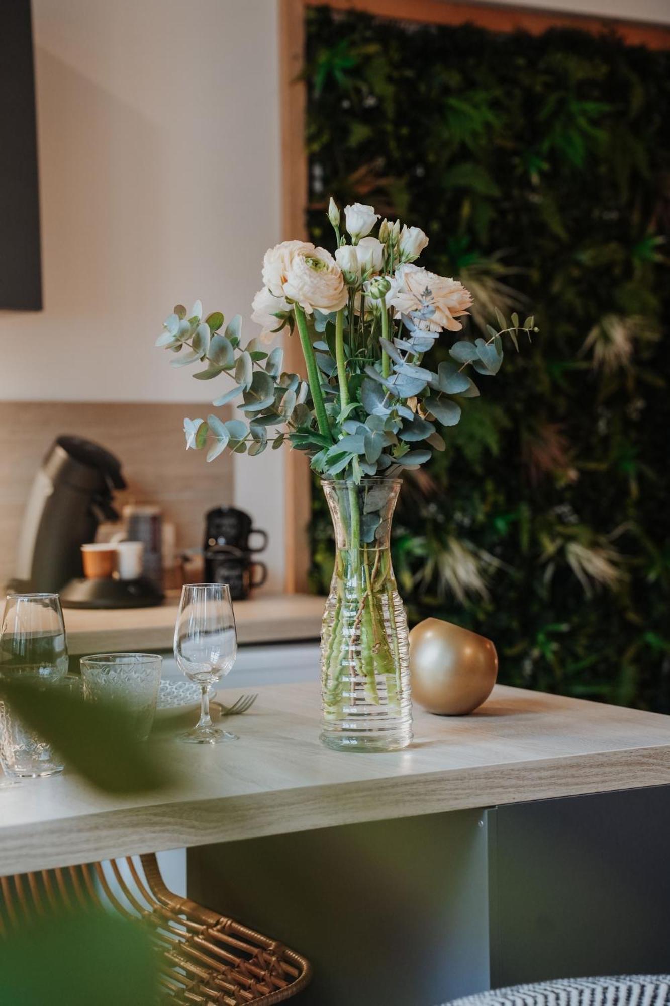 Apartment -les Petits Ga!llards- 3 A Themes